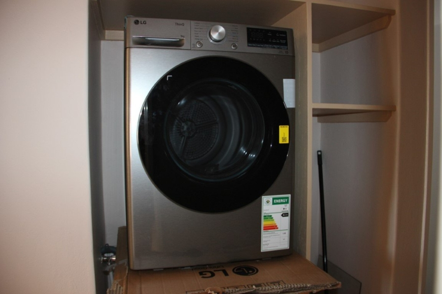 To Let 2 Bedroom Property for Rent in Martinville Western Cape